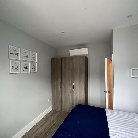Aisiki Apartments At Stanhope Road, North Finchley, Airconditioned Multiple 2 Or 3-Bedroom, Pet-Friendly Duplex Flats, King Or Twin Beds, Airconditioned & Free Wi-Fi Екстер'єр фото