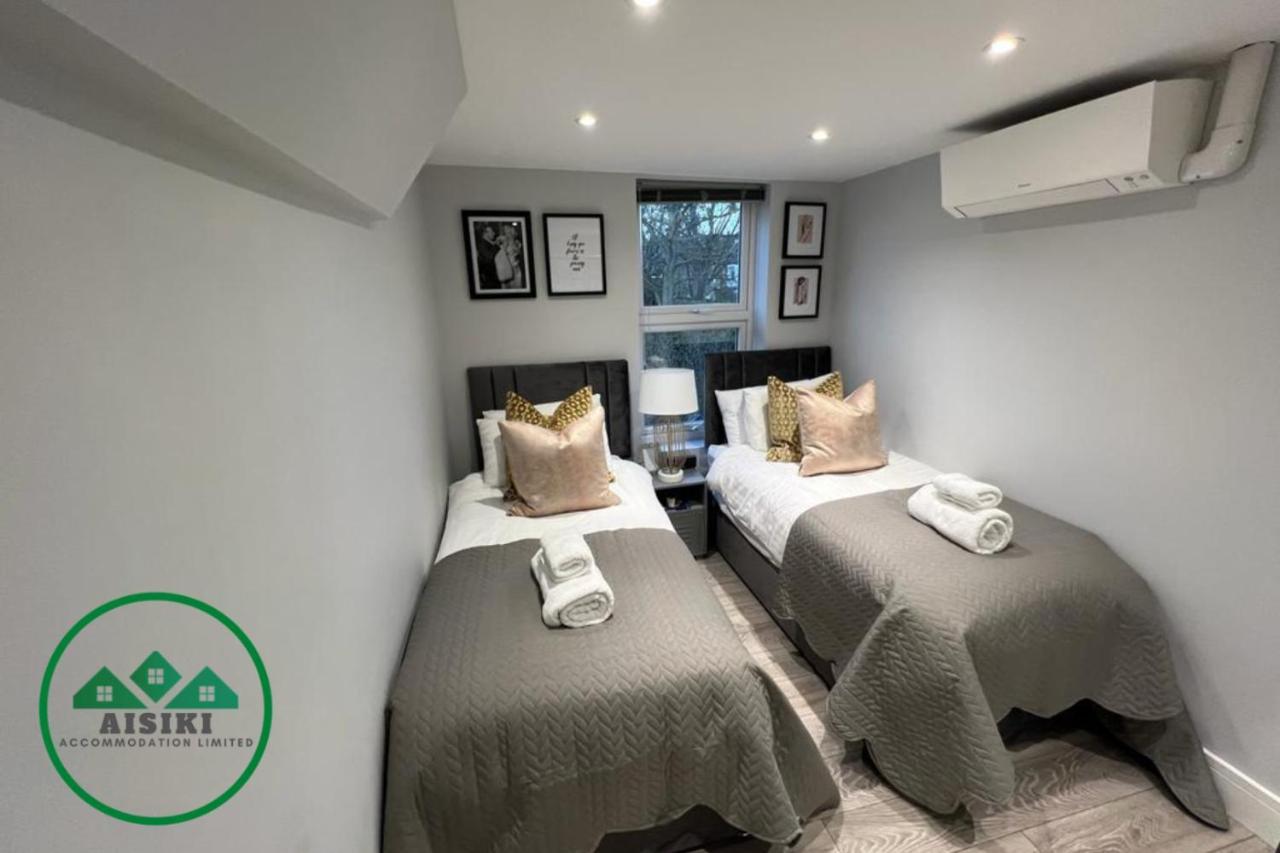 Aisiki Apartments At Stanhope Road, North Finchley, Airconditioned Multiple 2 Or 3-Bedroom, Pet-Friendly Duplex Flats, King Or Twin Beds, Airconditioned & Free Wi-Fi Екстер'єр фото