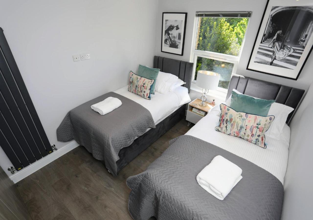 Aisiki Apartments At Stanhope Road, North Finchley, Airconditioned Multiple 2 Or 3-Bedroom, Pet-Friendly Duplex Flats, King Or Twin Beds, Airconditioned & Free Wi-Fi Екстер'єр фото