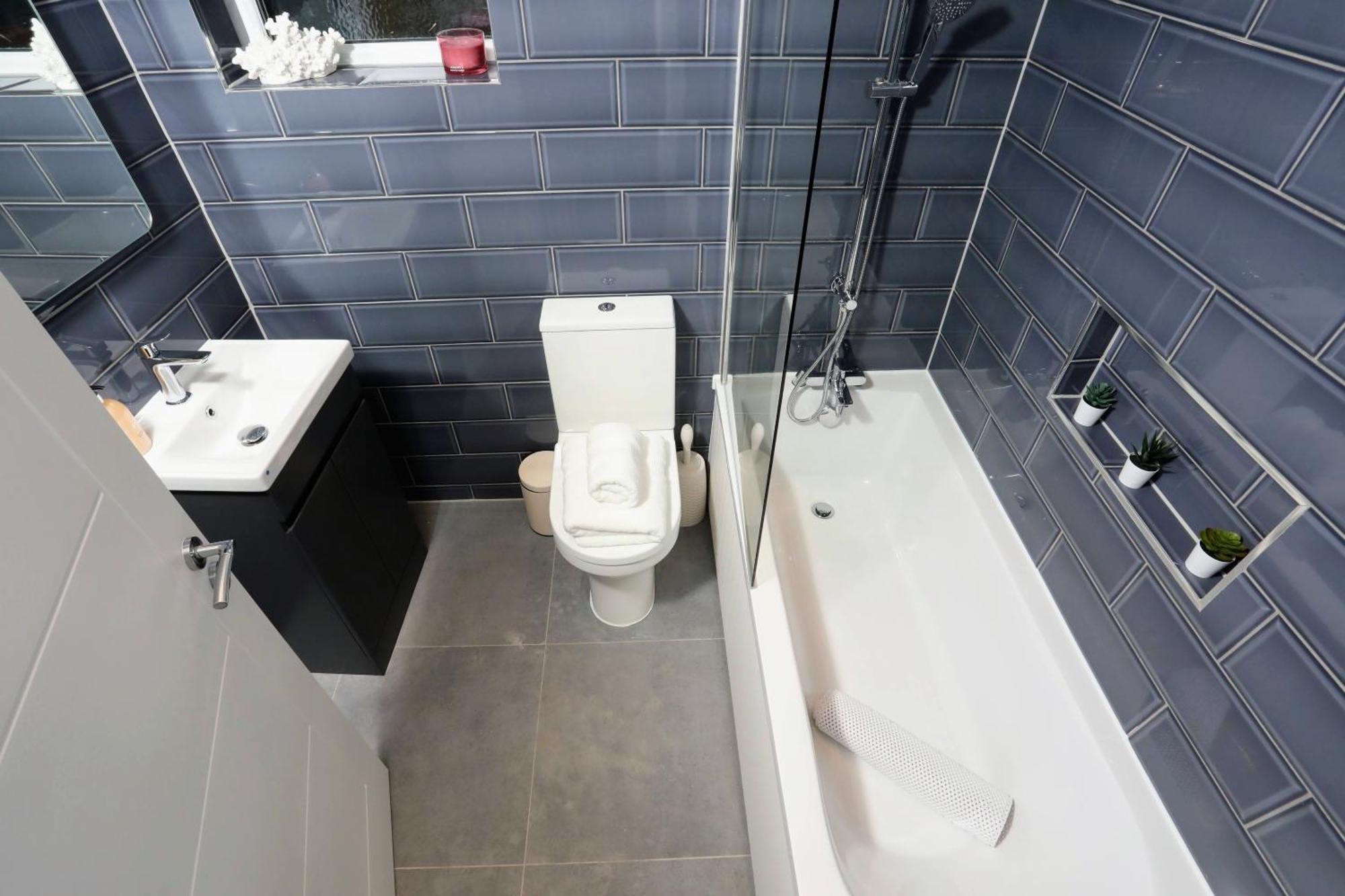 Aisiki Apartments At Stanhope Road, North Finchley, Airconditioned Multiple 2 Or 3-Bedroom, Pet-Friendly Duplex Flats, King Or Twin Beds, Airconditioned & Free Wi-Fi Екстер'єр фото
